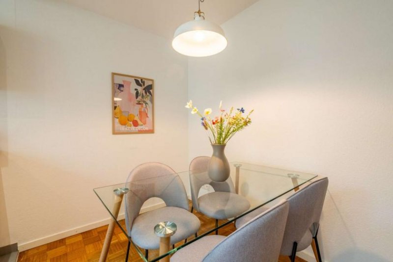 Freiburg im Breisgau 4-ZIMMER-WOHNUNG MIT 2 GARAGENSTELLPLÄTZEN & BALKON IN FREIBURG-LITTENWEILER Wohnung kaufen