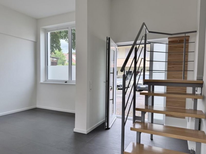 Bad Krozingen Büro-/Praxisflächen mit Terrasse
oder Ferienwohnung..für Selbstnutzer Gewerbe kaufen