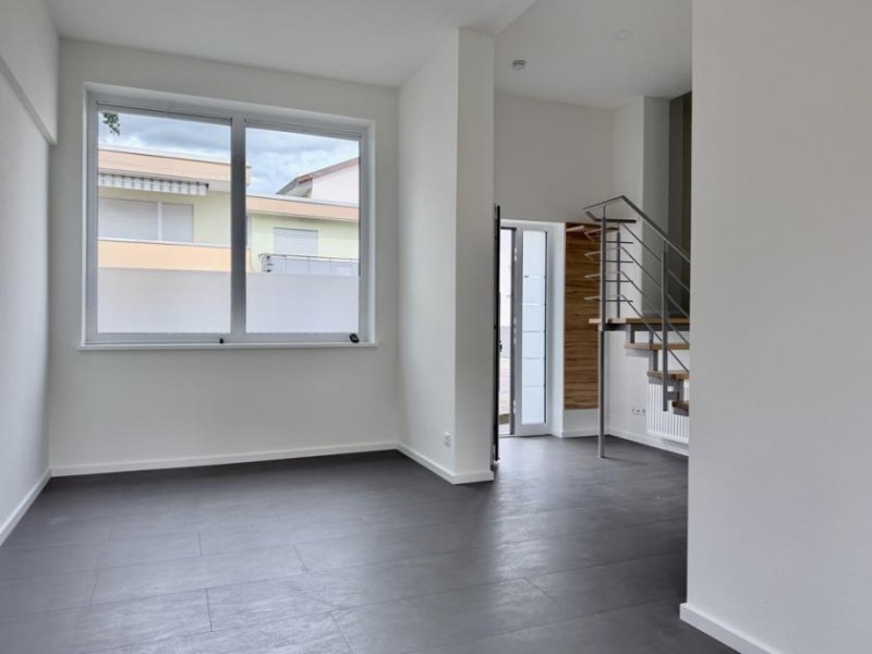 Bad Krozingen Büro-/Praxisflächen mit Terrasse
oder Ferienwohnung..für Selbstnutzer Gewerbe kaufen
