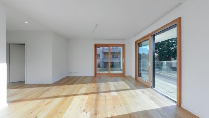 Bad Krozingen Exklusives Wohnen in bester Lage - 360° Besichtigung Wohnung kaufen