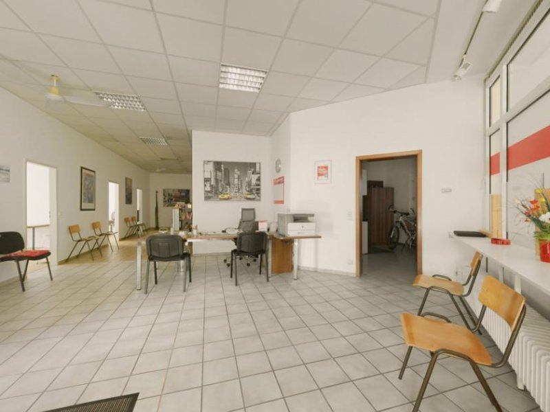 Bad Krozingen Gute vermietete Büroräume in zentraler Lage Gewerbe kaufen