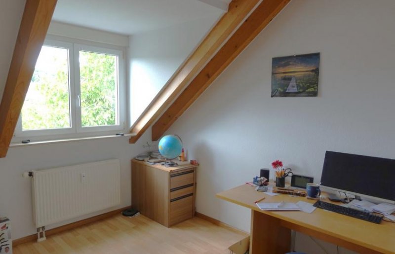 Kandern 3 Zi.-ETW im DG/Dachspitz mit EBK, Balkon & TG Wohnung kaufen