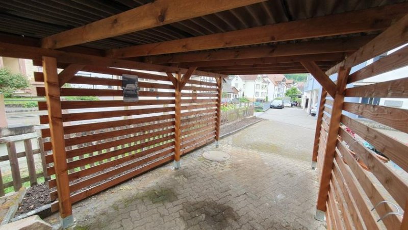 Kandern EFH mit ELW & Nebengebäude zentral in Kandern Haus kaufen