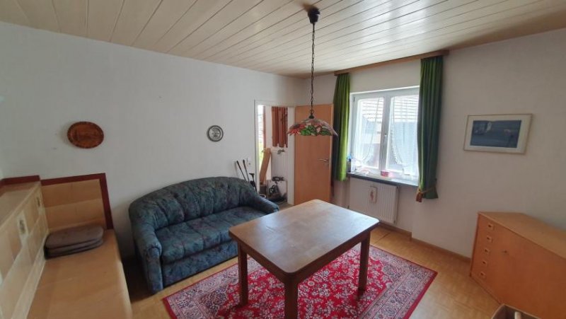 Efringen-Kirchen 1-2 FH mit 2 Ökonomiegebäuden, 2 Gar. & 2 Gärten Haus kaufen