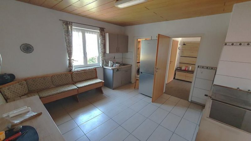 Efringen-Kirchen 1-2 FH mit 2 Ökonomiegebäuden, 2 Gar. & 2 Gärten Haus kaufen