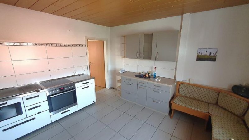 Efringen-Kirchen 1-2 FH mit 2 Ökonomiegebäuden, 2 Gar. & 2 Gärten Haus kaufen