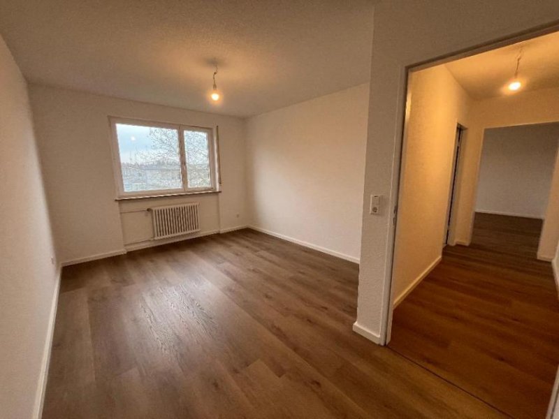 Waldshut-Tiengen Für Kapitalanleger oder Eigennutzer - Alles ist möglich - Modernisierte 3,5-Zimmerwohnung mit Balkon in beliebter Lage von -