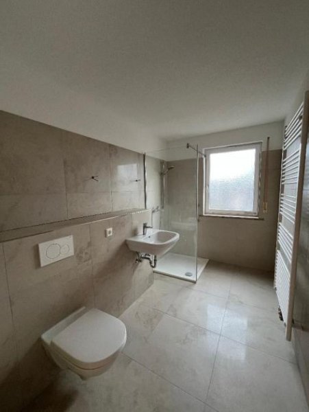 Waldshut-Tiengen Komplett renovierte 3,5 Zimmerwohnung mit Balkon - ohne Maklercourtage Wohnung kaufen