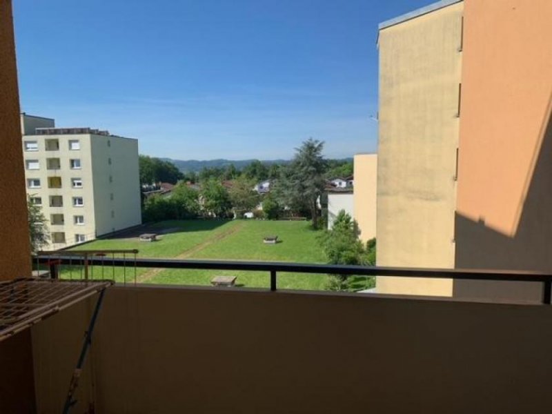 Waldshut-Tiengen Komplett renovierte 3,5 Zimmerwohnung mit Balkon - ohne Maklercourtage Wohnung kaufen