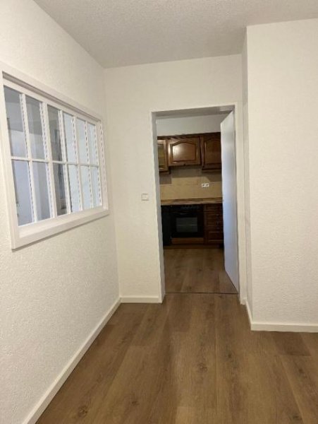 Waldshut-Tiengen Neu renovierte 3,5 Zimmerwohnung mit Balkon - ohne Maklercourtage Wohnung kaufen