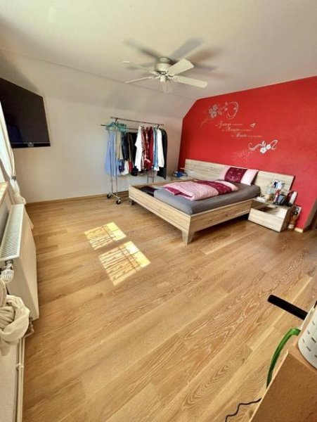 Klettgau Einfamilienhaus mit großzügigem Grundstück und viel Freiraum Haus kaufen