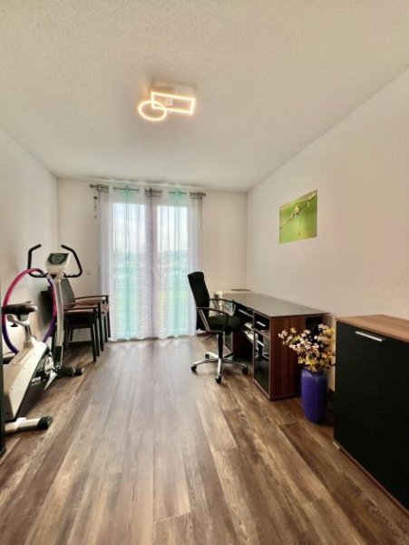 Stühlingen Stühlingen: Neuwertige 3 Zimmerwohnung im Obergeschoss Wohnung kaufen