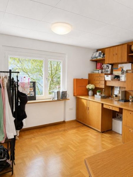 Lauchringen Lauchringen-Ankommen.Wohlfühlen.Kernsaniertes Familienhaus mit 5 Schlafzimmern Haus kaufen