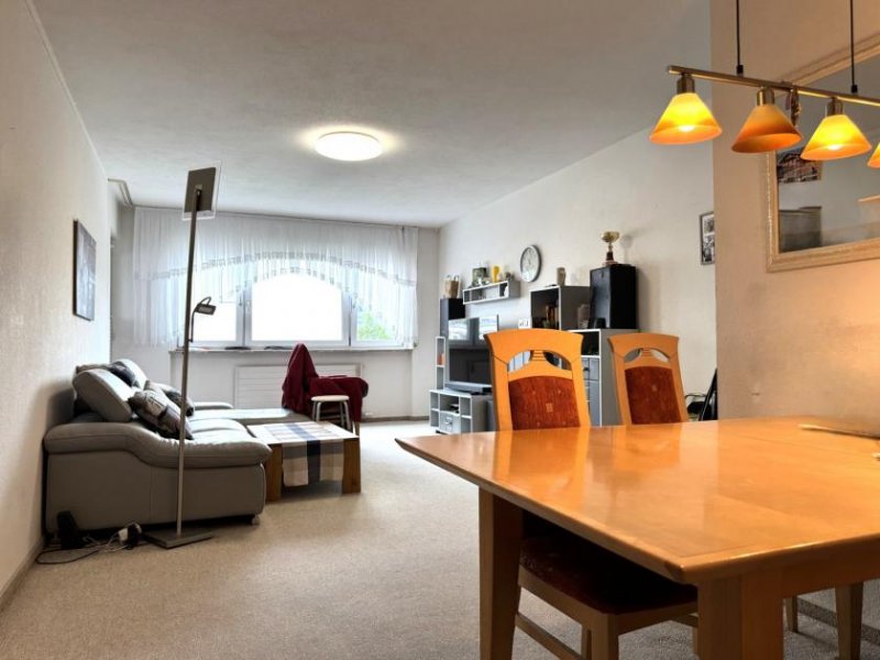 Lauchringen Sofort verfügbare 3 Zi. Whg. mit 2 Balkonen mit ca. 77 m² mit Lift Nähe Riedpark Unterlauchringen zu verkaufen Wohnung