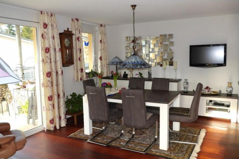 Lauchringen Unterlauchringen- 4 Zimmer OG-Wohnung mit Lift-ein Zuhause für alle Lebenslagen Wohnung kaufen