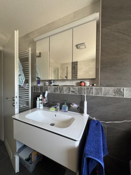 Lauchringen Unterlauchringen- 4 Zimmer OG-Wohnung mit Lift-ein Zuhause für alle Lebenslagen Wohnung kaufen