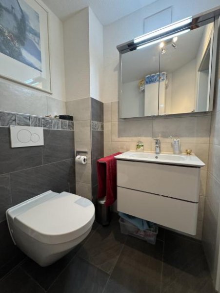 Lauchringen Unterlauchringen- 4 Zimmer OG-Wohnung mit Lift-ein Zuhause für alle Lebenslagen Wohnung kaufen