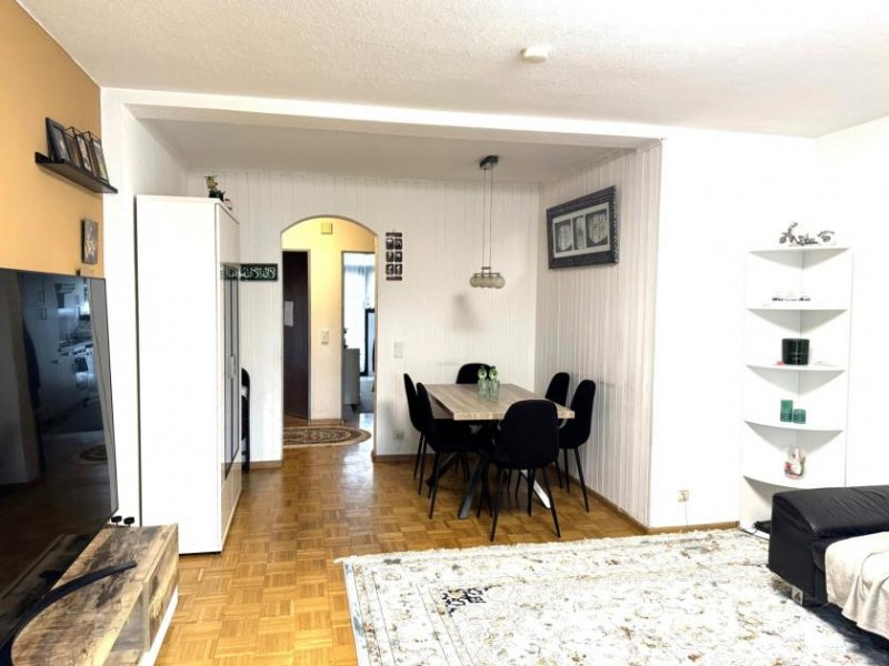 Lauchringen Wohnglück in Lauchringen - Zentrale 3-Zimmer-Eigentumswohnung mit Balkonvielfalt und Aufzug Wohnung kaufen