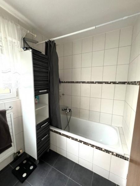 Lauchringen Wohnglück in Lauchringen - Zentrale 3-Zimmer-Eigentumswohnung mit Balkonvielfalt und Aufzug Wohnung kaufen