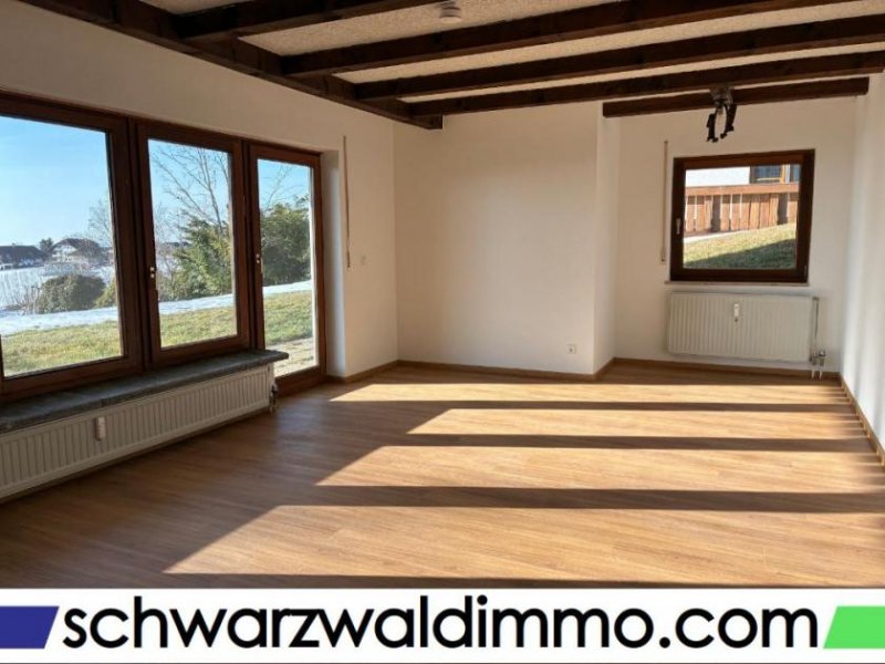 Höchenschwand Charmantes 2-Zimmer-Appartement mit Alpensicht, Garage optional zusätzlich erwerbbar Wohnung kaufen