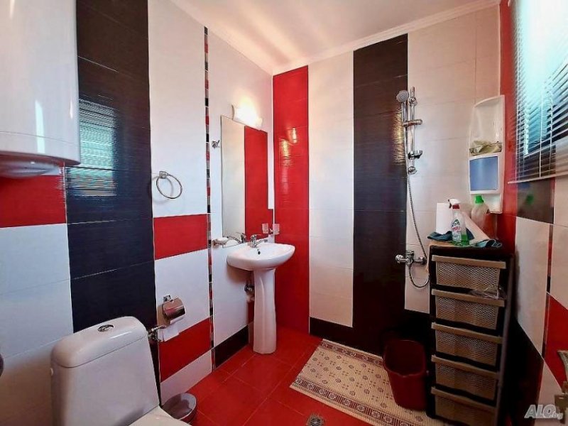 Burgas Interessantes Haus für eine grosse Familie oder Seniorengemeinschaft bei Burgas Haus kaufen