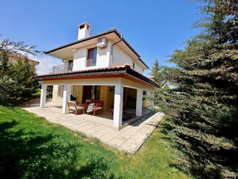 Burgas Interessantes Haus für eine grosse Familie oder Seniorengemeinschaft bei Burgas Haus kaufen