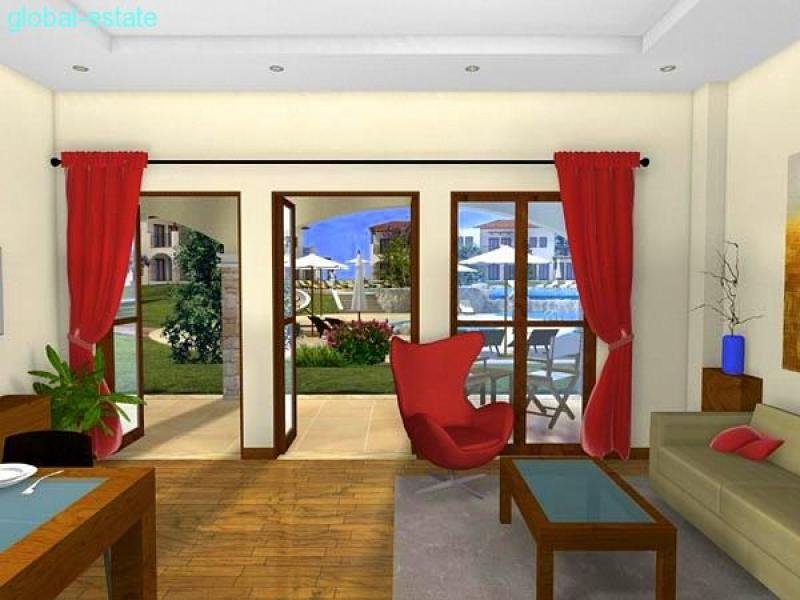 Paphos Area Luxuriöse Anlage von 94 Wohnungen, 22 Doppelhaushälften und 5 Villen mit Pools etc. in verschiedenen Größen und Preisen,