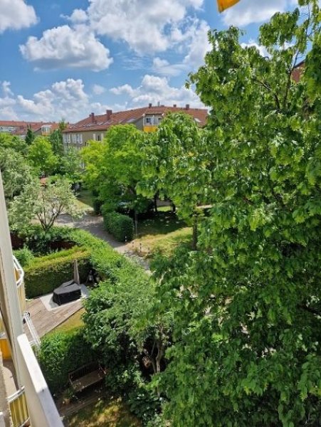 München München-Neuhaus/Nymphenburg -Dom-Pedro..großzügige Maisonette mit Potenzial zur modernen 4-Zimmer-WE Wohnung kaufen