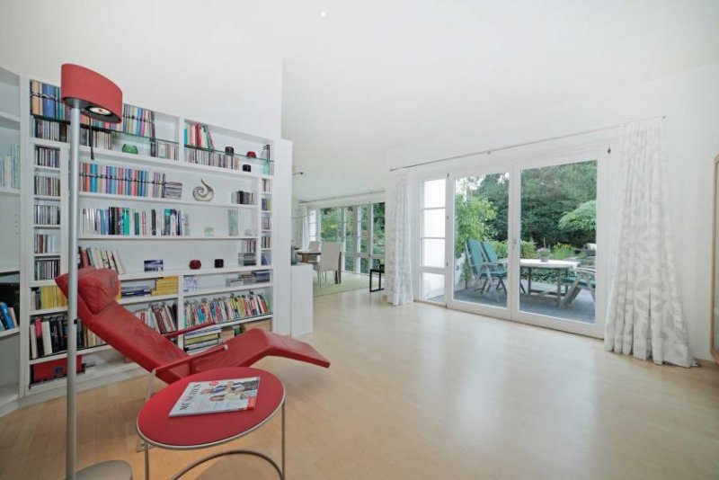 München +++ Am eigenen Teich Ruhe genießen +++ Indoor-Pool +++ Privatsphäre pur +++ Haus kaufen