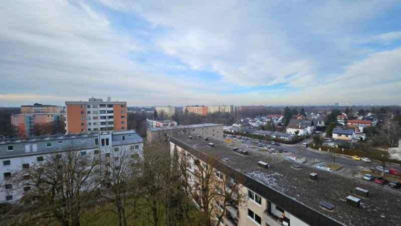 München *** Attraktive Balkonwohnung mit Fernblick in Hadern *** ideal für Eigennutzer & Anleger Wohnung kaufen