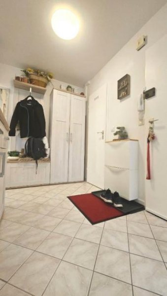 München Charmante Etagenwohnung mit Süd-Balkon und TG-Stellplatz – München Hasenbergl Wohnung kaufen