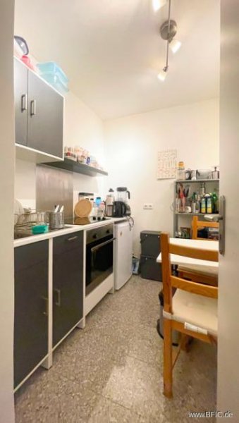 München vermietet! helle grosse renovierte 1-Zi.-Whg. mit Balkon in Moosach Wohnung kaufen
