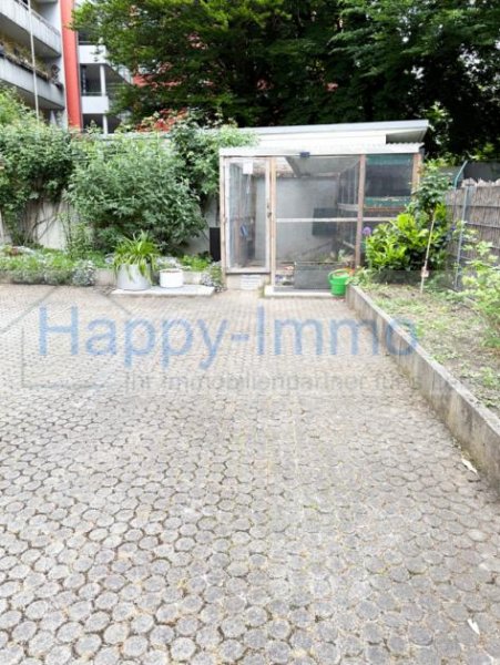 München gepflegter Laden in Lauflage mit Lager im Keller in Pasing zu kaufen Gewerbe kaufen