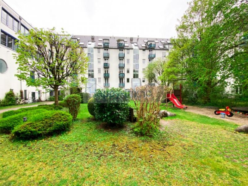 München Wohnung ist bezugsfrei / Süd-Loggia / EBK / weißes Bad / 1 Zi ETW 2. OG Wohnung kaufen
