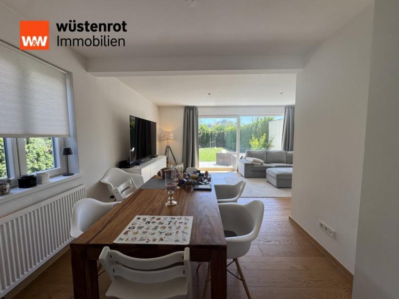 München Ein Zuhause, das bleibt – stilvolle Doppelhaushälfte in begehrter Wohnlage von München Haus kaufen