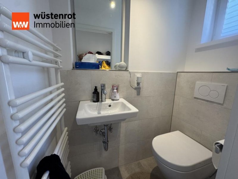 München Ein Zuhause, das bleibt – stilvolle Doppelhaushälfte in begehrter Wohnlage von München Haus kaufen
