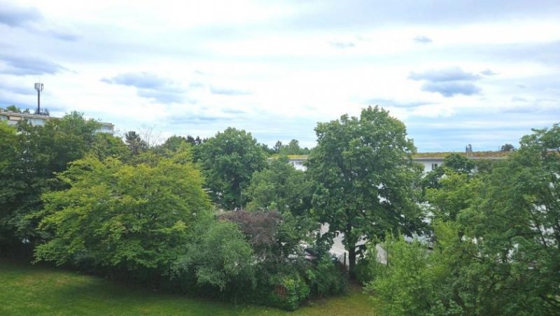 München *** Selbstnutzer aufgepasst *** Praktisch ausgestattetes 2-Zimmer-Apartment im Herzen von Solln Wohnung kaufen