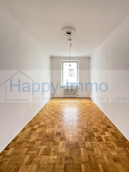 München bezugsfreies Appartement im 1. OG / ohne Käuferprovision / ruhige Innenhoflage Wohnung kaufen