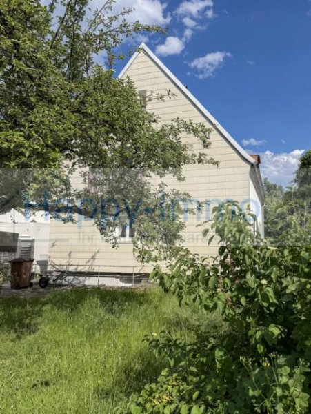 München Grundstück mit Sanierungsbedürftigem Einfamilienhaus Haus kaufen