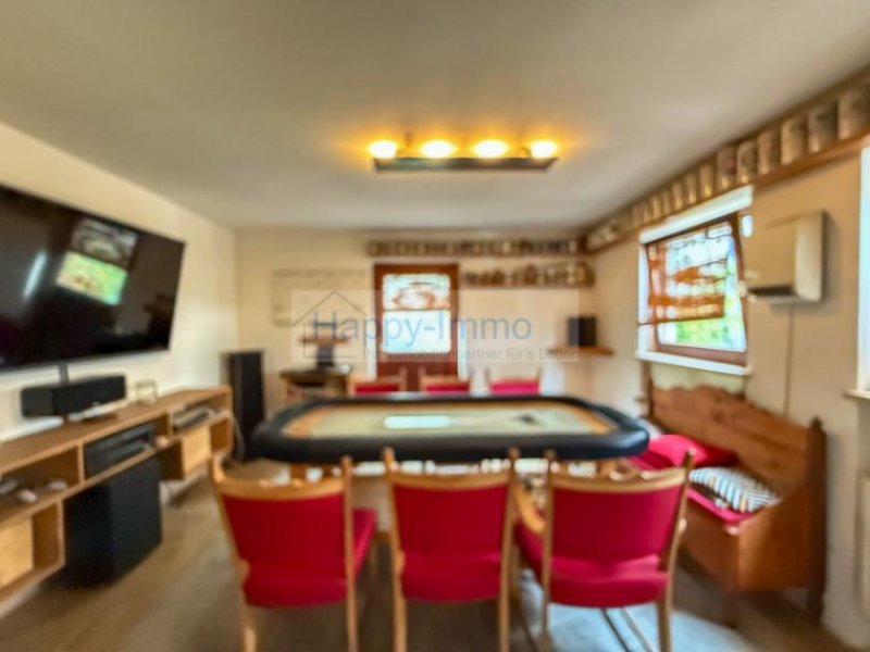 München 4 Familienhaus in Trudering / Garage / EG Gartenwohnung wird nach Kauf frei Haus kaufen