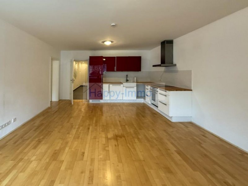 Unterhaching Besichtigung 11.12. - helle 3 Zimmerwohnung im Hochparterre mit Südbalkon + TG - bezugsfrei Wohnung kaufen