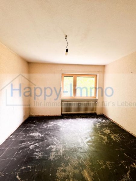 Sauerlach -bezugsfreies 2 Familienhaus mit ausgebauten DG - Grundstück Südausrichtung Haus kaufen