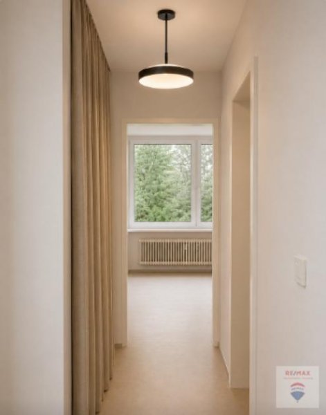 Puchheim Attraktive 3-Zimmer-Wohnung mit sonnigen Balkonen, Tiefgarage und Außenstellplatz Wohnung kaufen