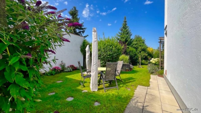 Maisach Zwei gepflegte Doppelhaushälften mit Anbaupotenzial – mittelfristige Bezugsfreiheit in Aussicht Haus kaufen