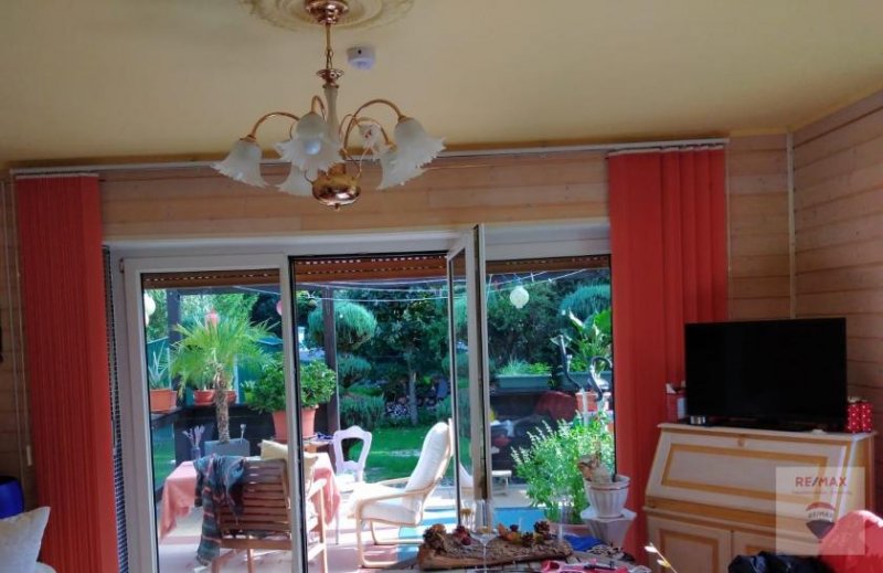 Emmering Attraktive Wohnung mit großem Garten,
Garage mit verpachteter Gaststätte
inklusive genehmigtem Biergarten Gewerbe kaufen