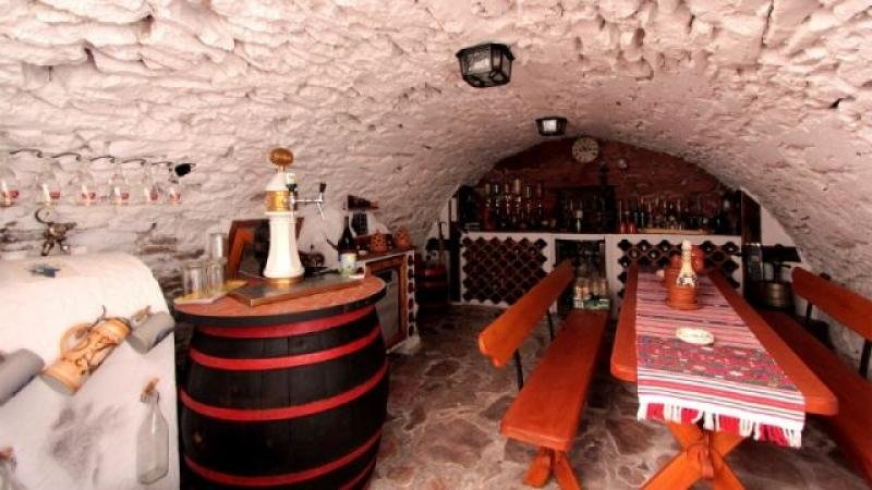 Révfülöp Exklusiv und landestypisch - idyllisch gelegene Reetdachvilla am Plattensee! Haus kaufen