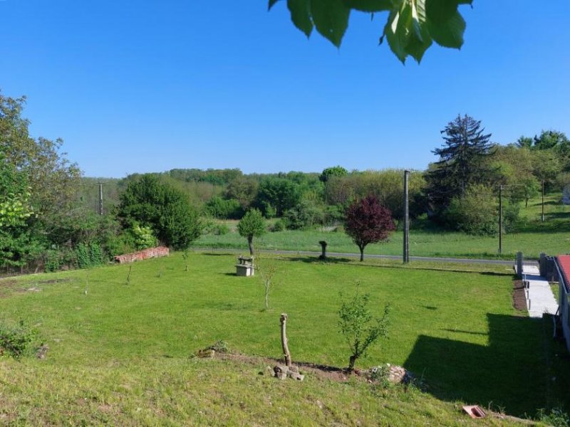 Region Südwest-Ufer Sanierung eines Wohnhaus mit Garage auf einem großen Grundstück in der Nähe vom Balaton Haus kaufen