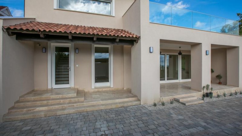 Balatongyörök Top Angebot! Stilvoll wohnen zum besten Preis Haus kaufen