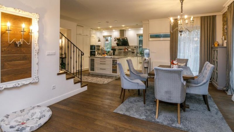 Gyenesdias Mediterraner Luxus – Traumhaus am Plattensee zum Bestpreis! Haus kaufen