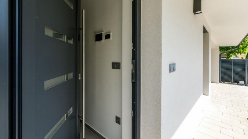 Keszthely Hochwertiger Neubau direkt am Balaton Haus kaufen